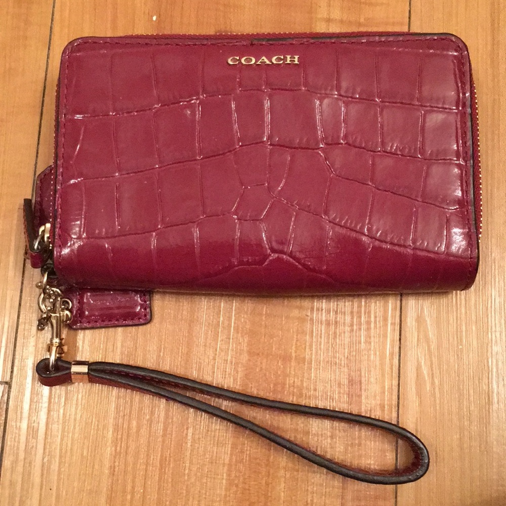 Final price! COACH wristlet
